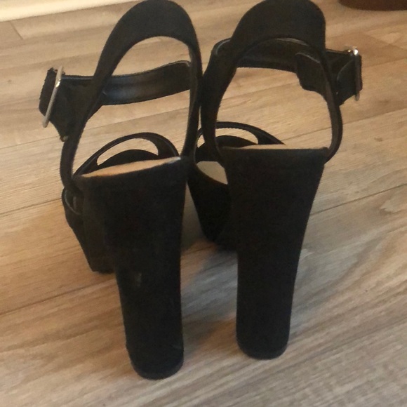 Sold Platform heels - Picture 4 of 5